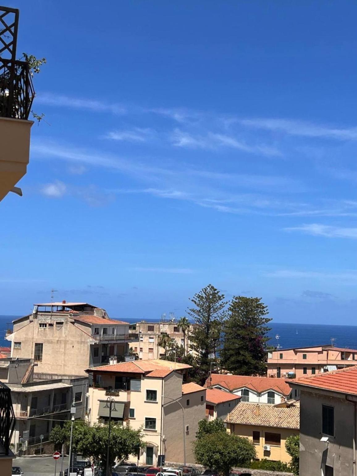 ホテル Porta Sul Mare トロペーア エクステリア 写真
